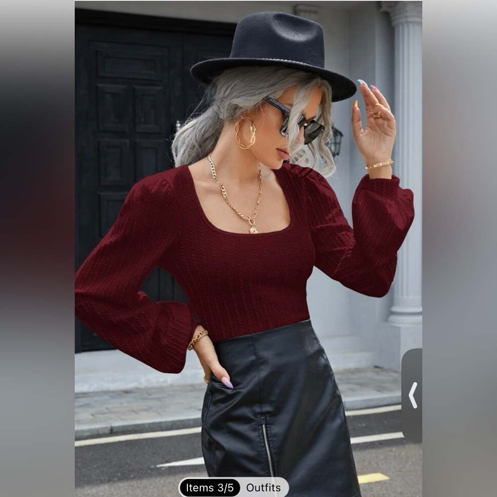 Long sleeve top. Worn once. SMALL